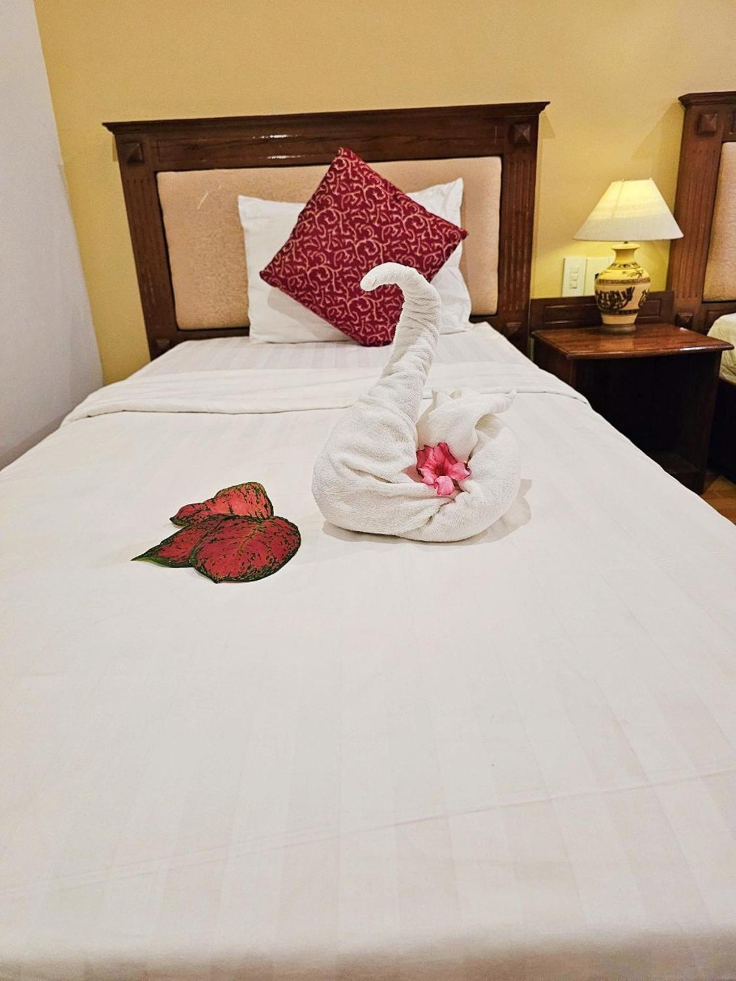 Pay Ocean Valley Hotel Mui Ne Exterior photo